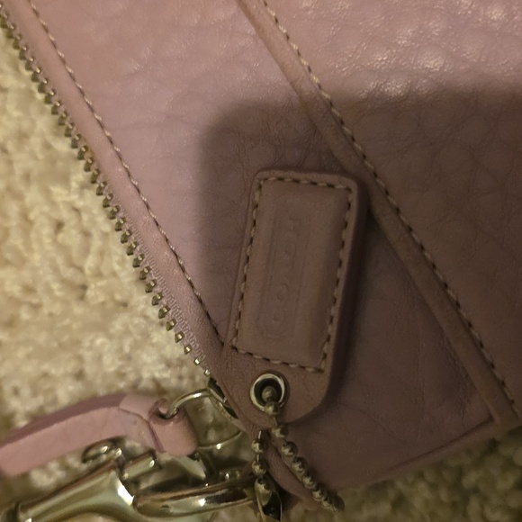 Coach Lilac Crossbody Bag with Cream Strap - Picture 3 of 3